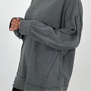 Talulah Thermal top. Size S